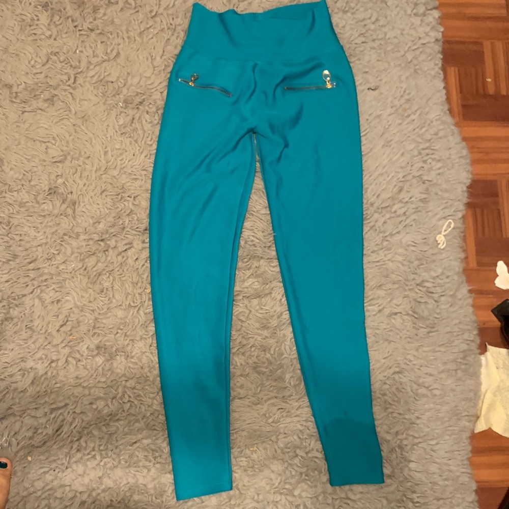 Shiny Turquoise Leggings